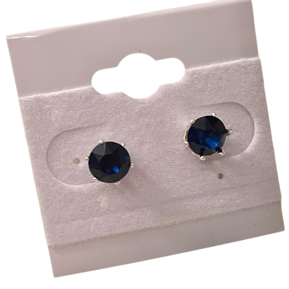 Sapphire Blue Stud Earrings Made with Swarovski Crystals Silver Overlay NWOT - Picture 2 of 5